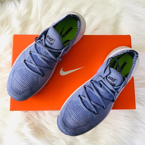 NIKE Free TR Flyknit Trainers - Picture 3 of 8